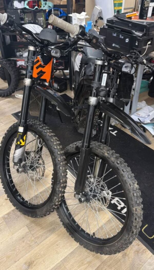 Surron LBX 2025